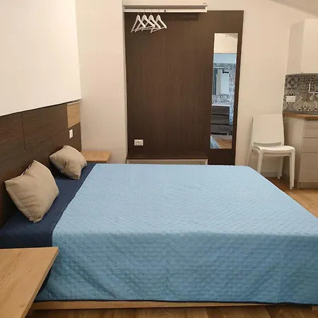 Dh Apartment