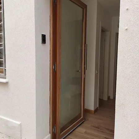 Apartment Dh *