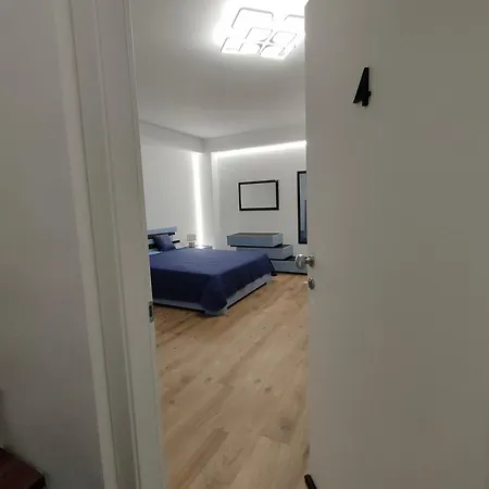 Dh Apartment *